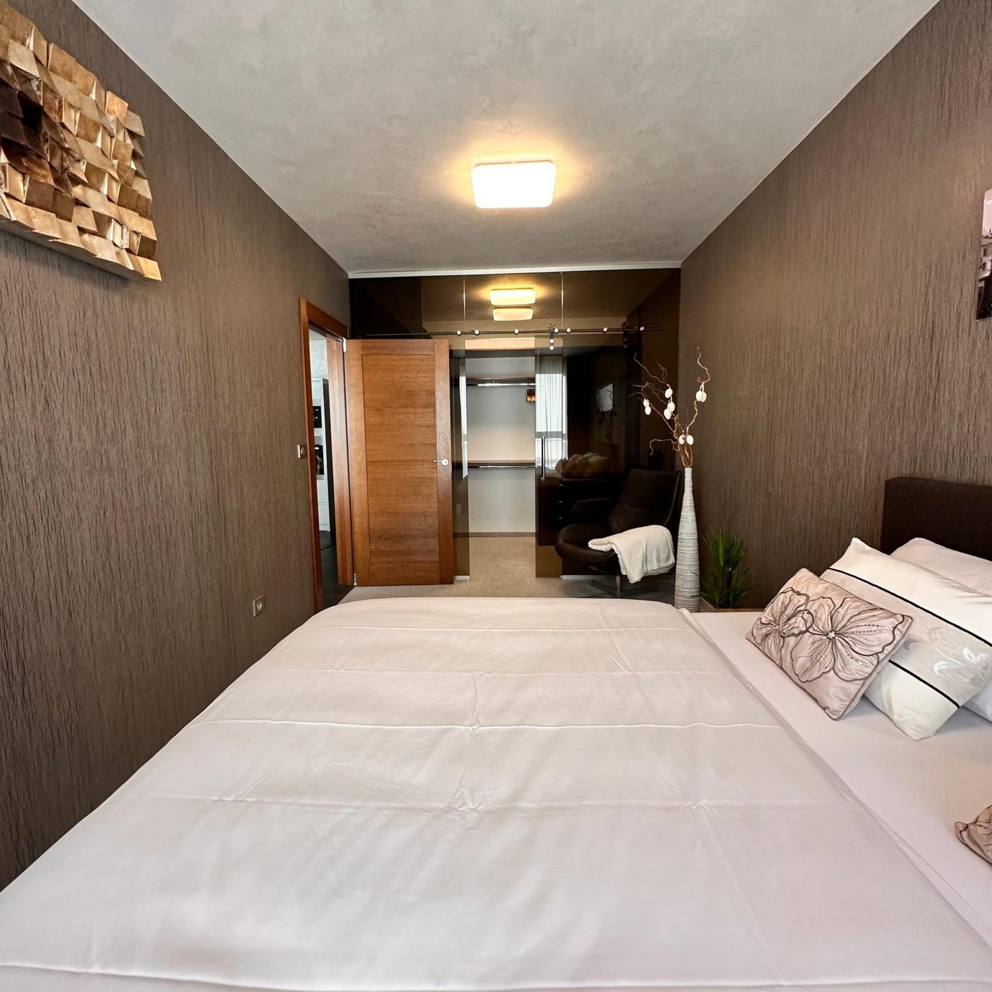 Apartman Leonardo - City Center 特尔纳瓦 外观 照片